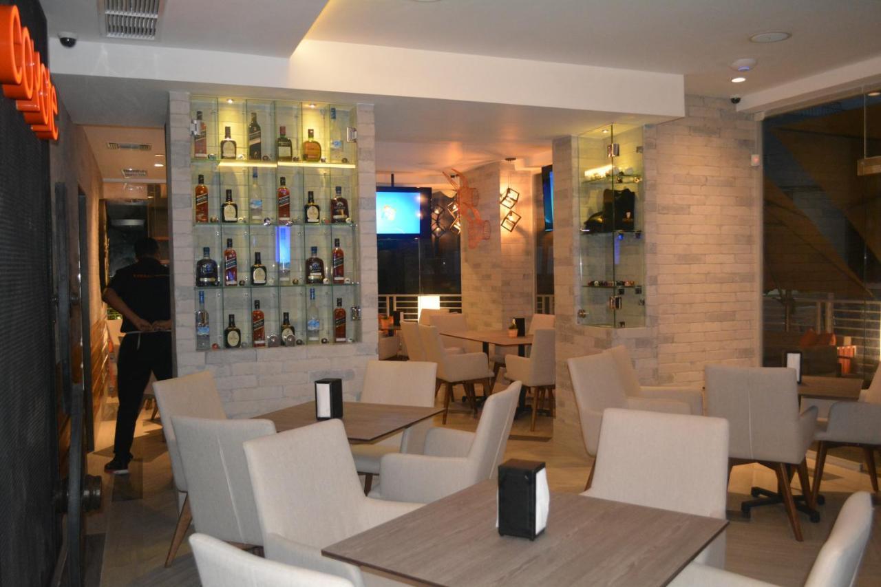 Aventura Village Los Corales Beach And Spa Пунта-Кана Екстер'єр фото