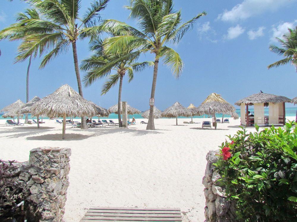 Aventura Village Los Corales Beach And Spa Пунта-Кана Екстер'єр фото